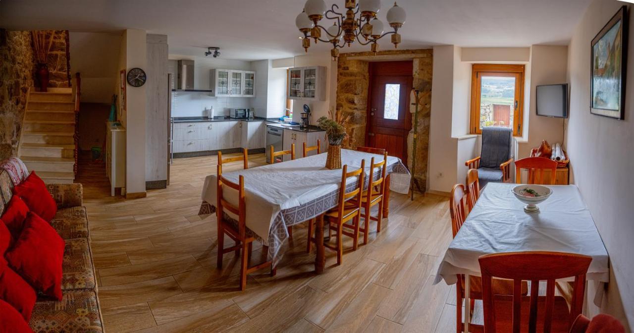Вилла Casa As Marismas Entre Razo Y Baldayo Лема Экстерьер фото